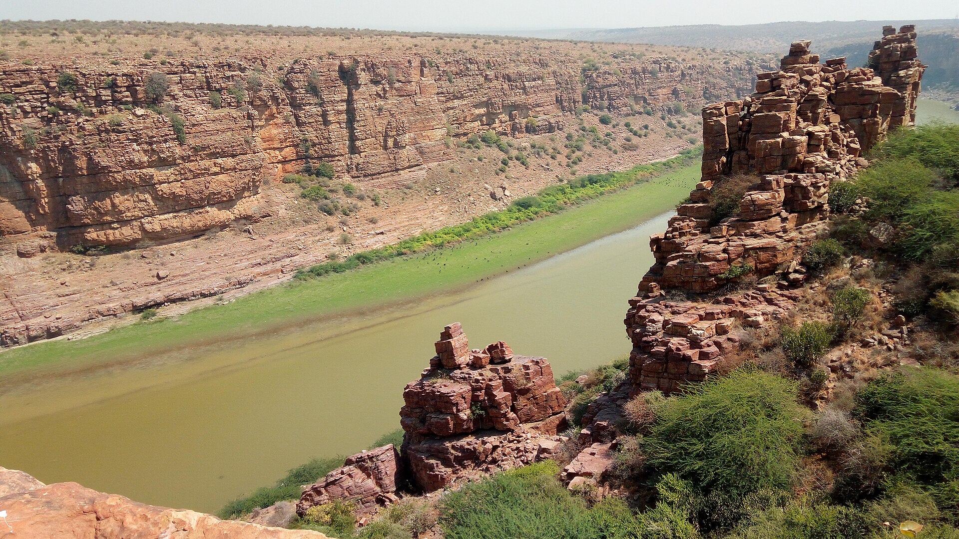 Gandikota & Belum Caves